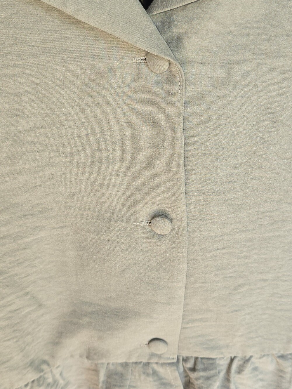 Olive Ruffle-Hem Button Front Shirt - Picture 2 of 5